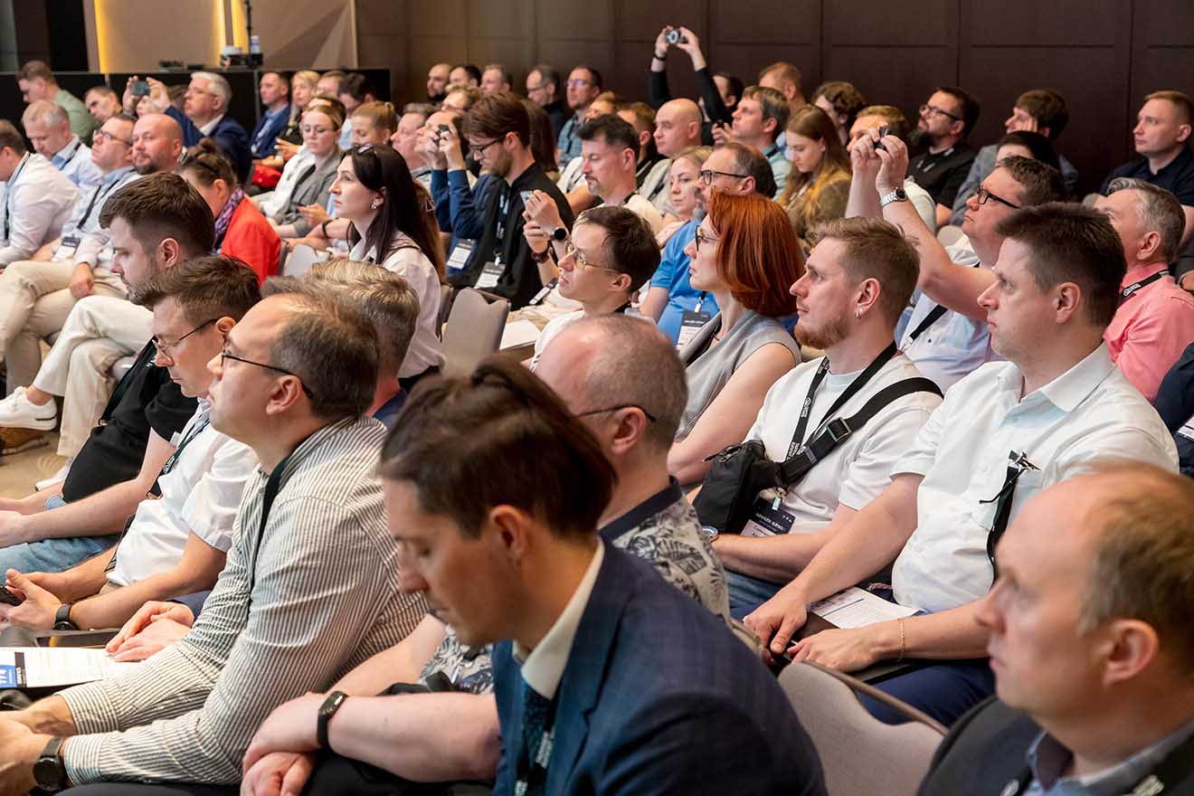 «1С-Рарус» принял участие в одном из главных ИТ-событий года — TAdviser SummIT 2025