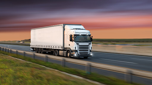 Компания «РегионСпецСтрой» оперативно обрабатывает заявки на транспорт с «1С:Управление автотранспортом 8»